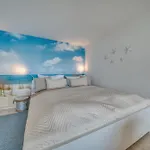 - Haus B, App 0b0712 *